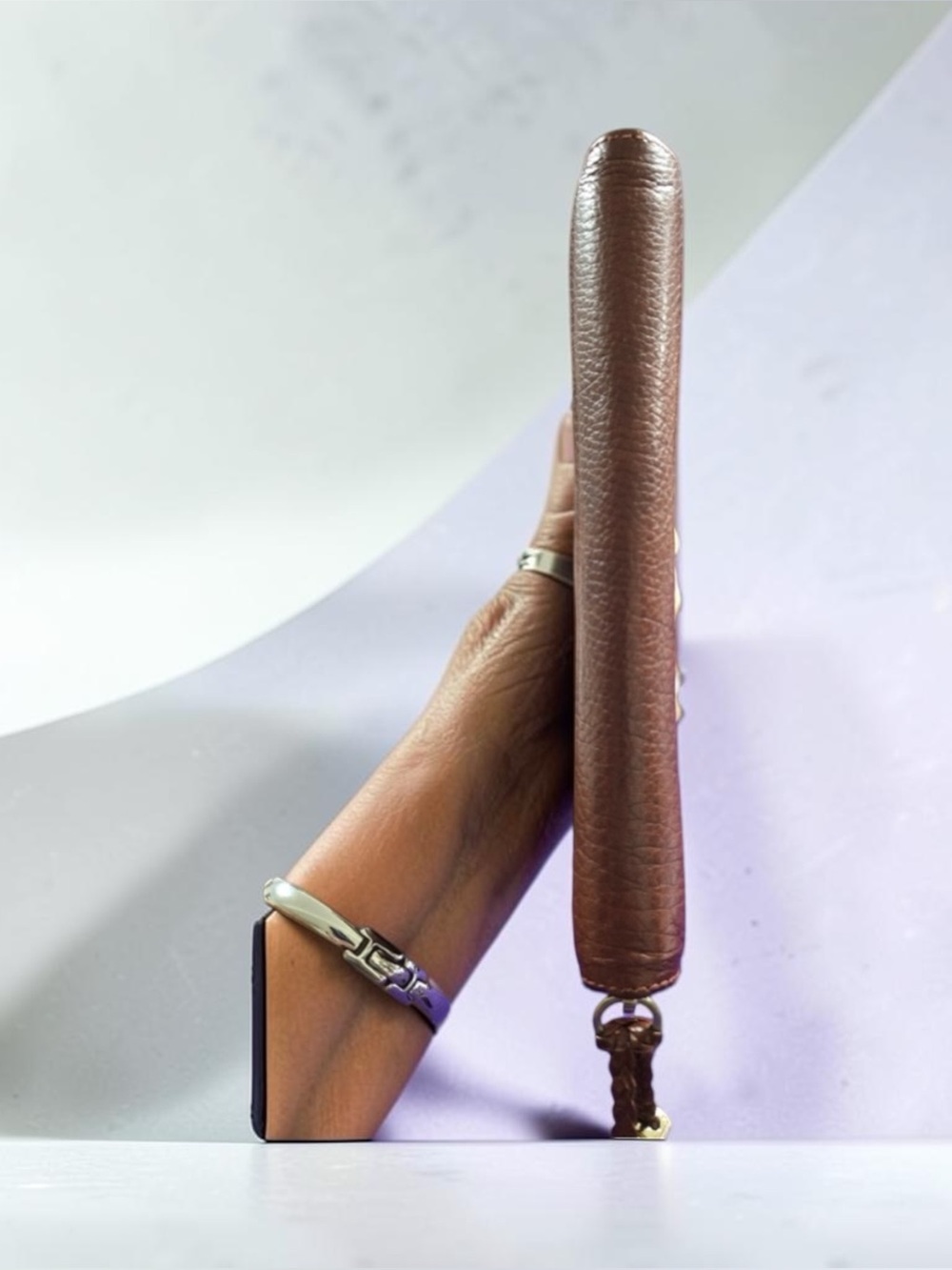EUC Gucci Leather wallet/Clutch - Picture 3 of 9